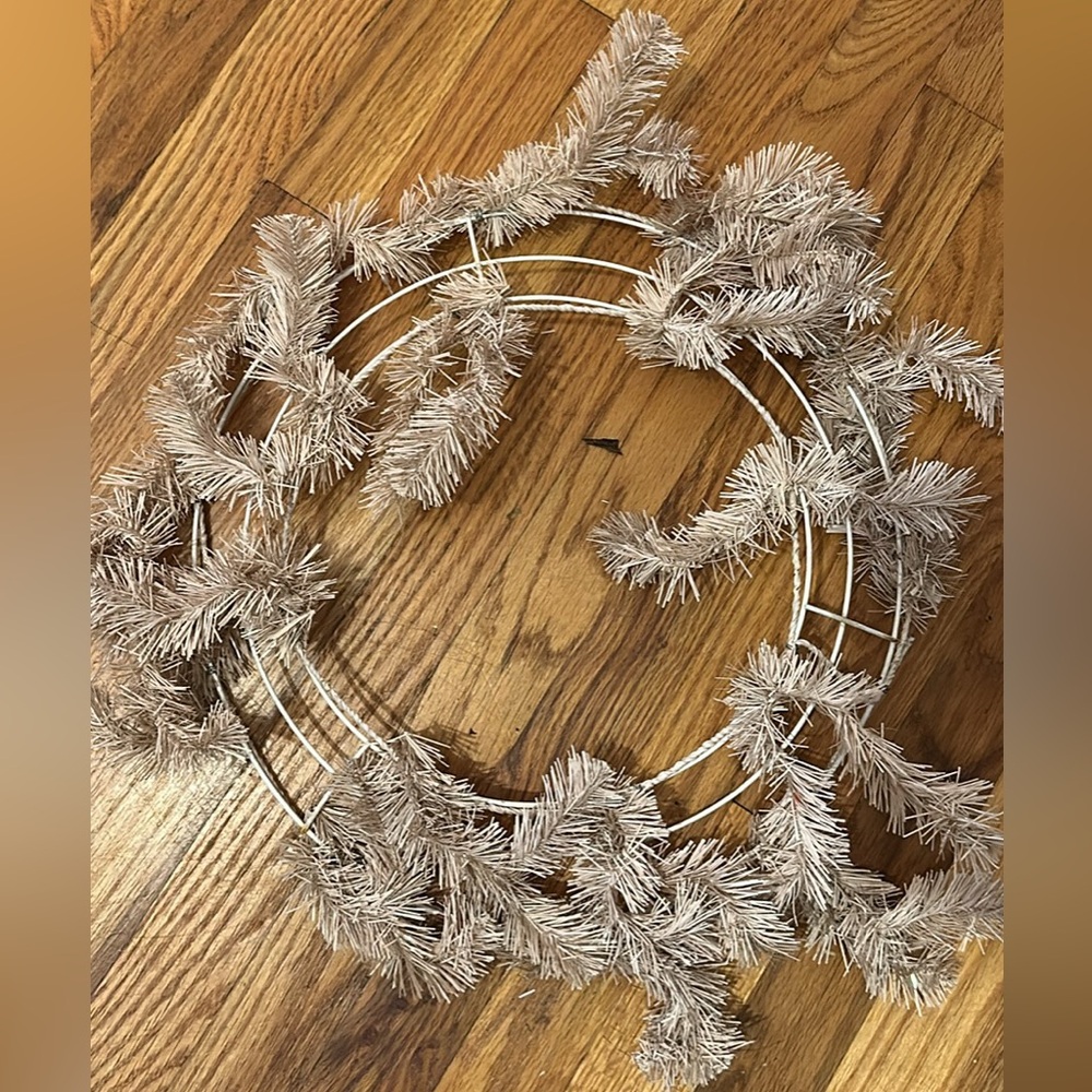 Elegant Tan Holiday Wreath Form